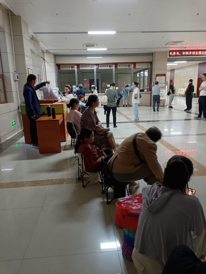 极芯医保卡取现平台：小白必看的正确使用指南